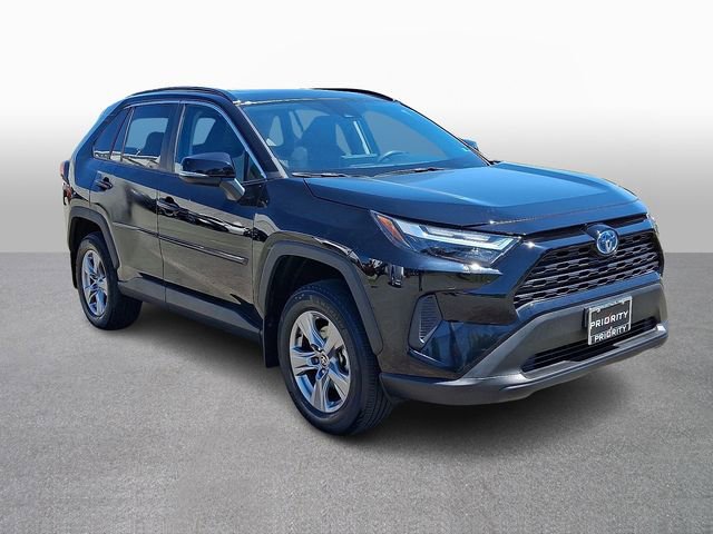 Used 2023 Toyota RAV4 XLE w/ Convenience Package AWD/4WD image 3