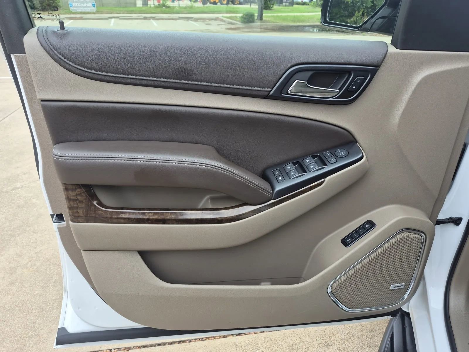 Used 2018 Chevrolet Suburban LT AWD/4WD image 10