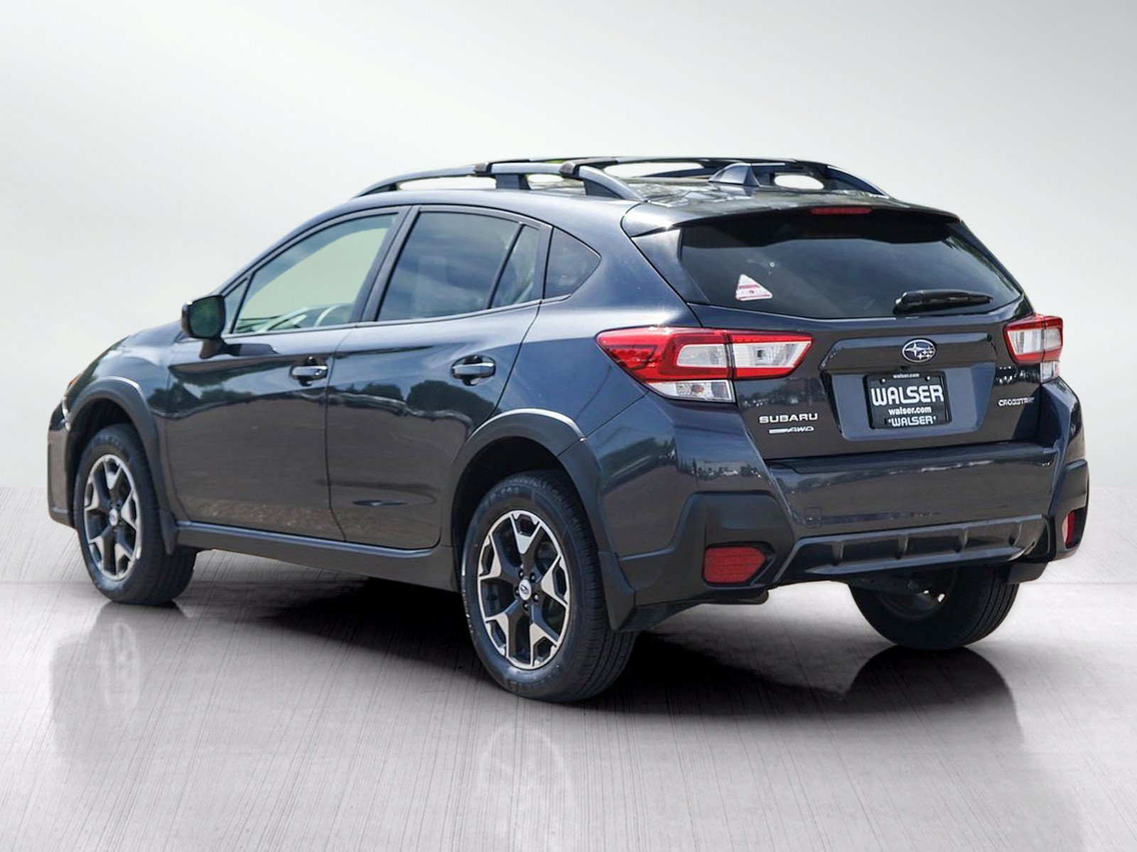 Used 2018 Subaru Crosstrek 2.0i Premium AWD/4WD image 3
