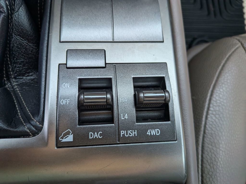 Used 2019 Lexus GX 460 Premium AWD/4WD image 18