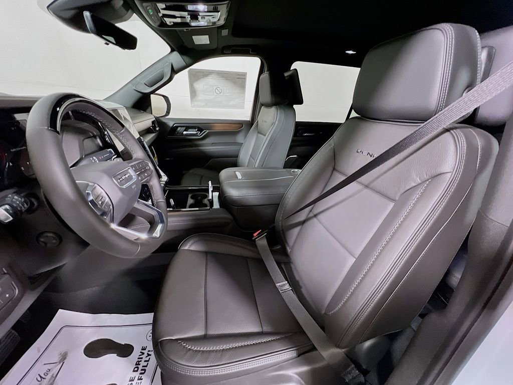 New 2026 GMC Yukon XL Denali image 16