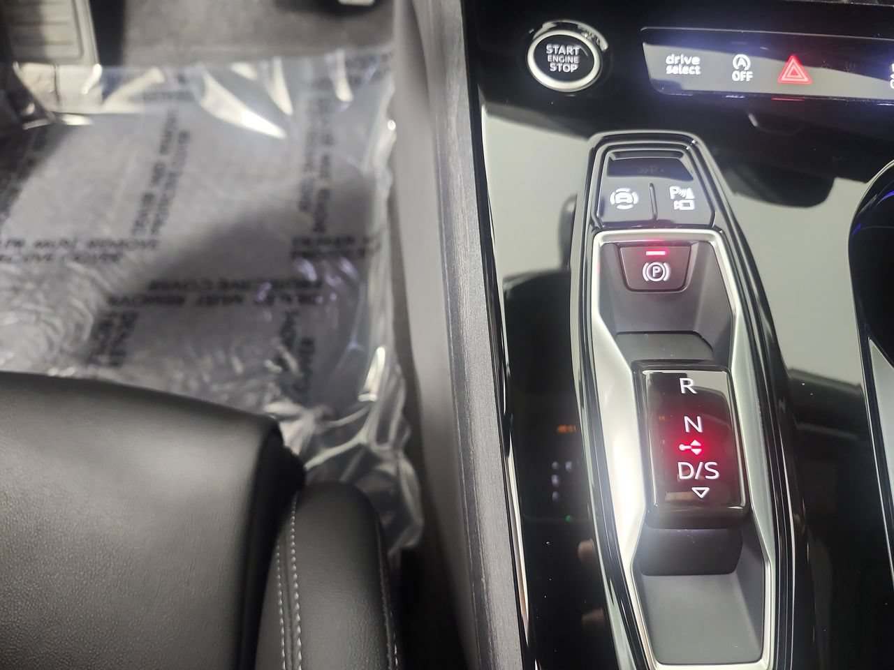 Used 2025 Audi A5 Premium Plus w/ Premium Plus AWD/4WD image 23