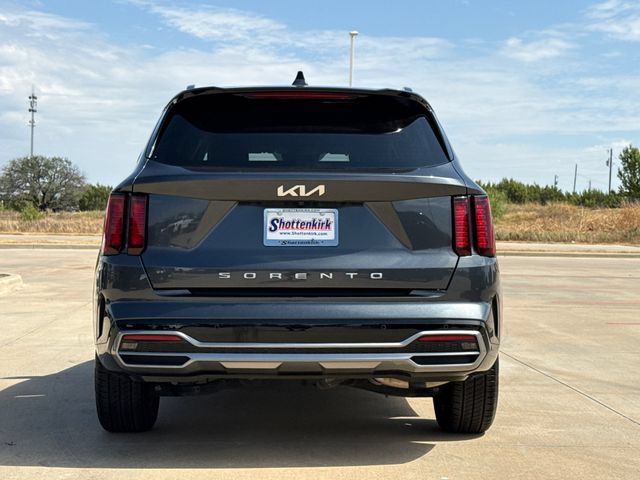 Used 2022 Kia Sorento EX FWD image 7