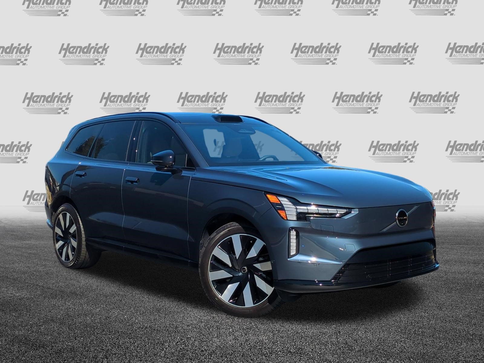 Used 2025 Volvo EX90 Ultra AWD/4WD image 2