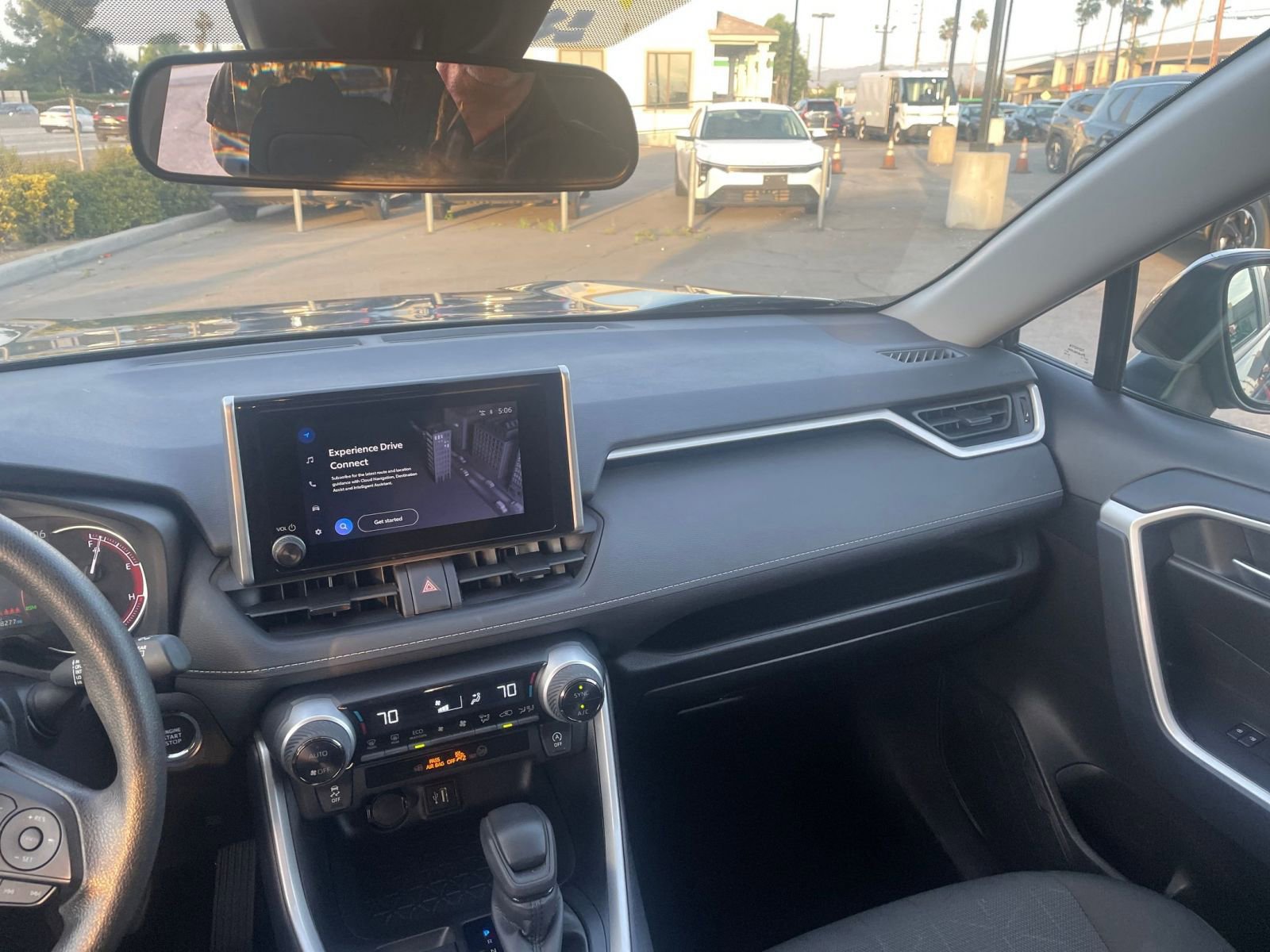 Used 2025 Toyota RAV4 XLE w/ Convenience Package image 40