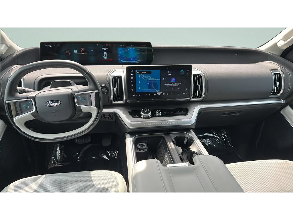 Used 2025 Ford Expedition Max Platinum AWD/4WD image 9