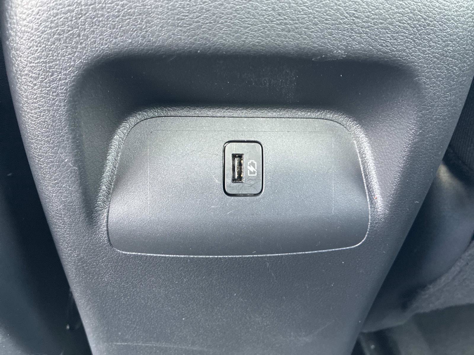Used 2024 Nissan Sentra SR FWD image 17