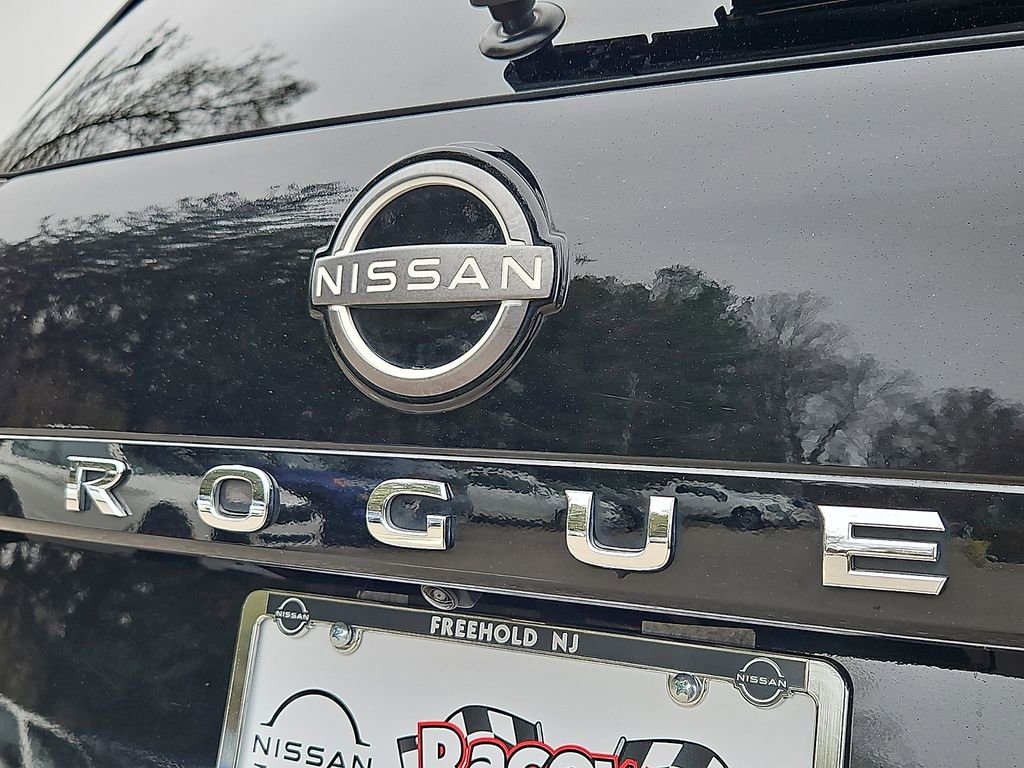 Certified 2023 Nissan Rogue Platinum w/ Platinum Premium Package AWD/4WD image 31