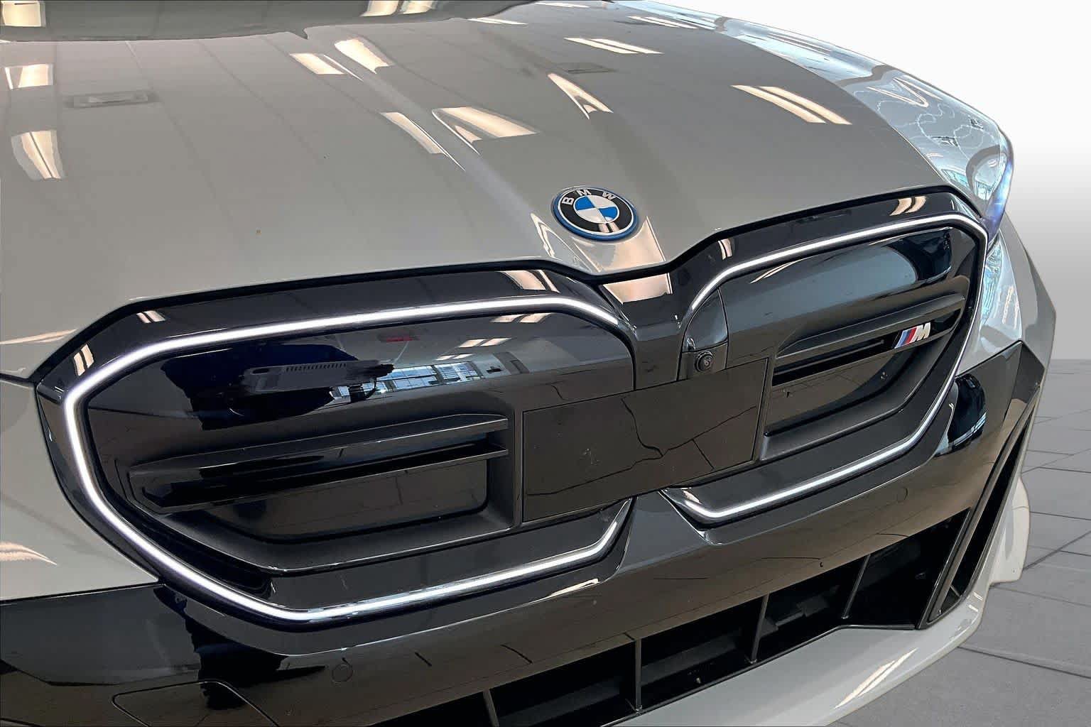 Used 2024 BMW i5 M60 w/ Premium Package AWD/4WD image 28