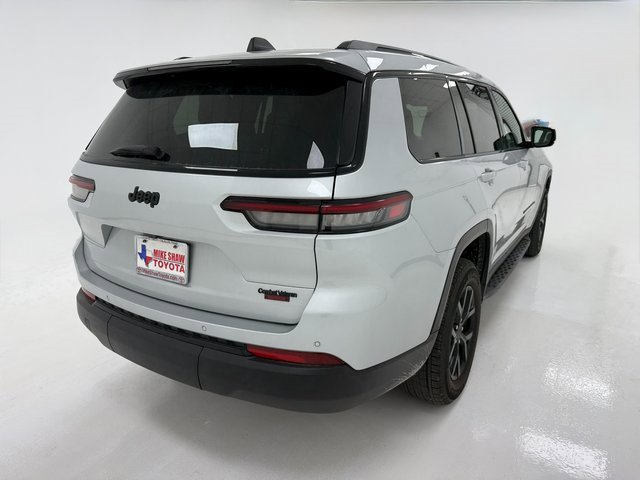 Used 2025 Jeep Grand Cherokee L Altitude image 20