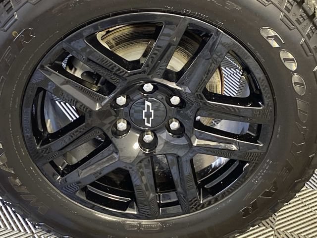 Used 2024 Chevrolet Silverado 1500 RST w/ Protection Package AWD/4WD image 29