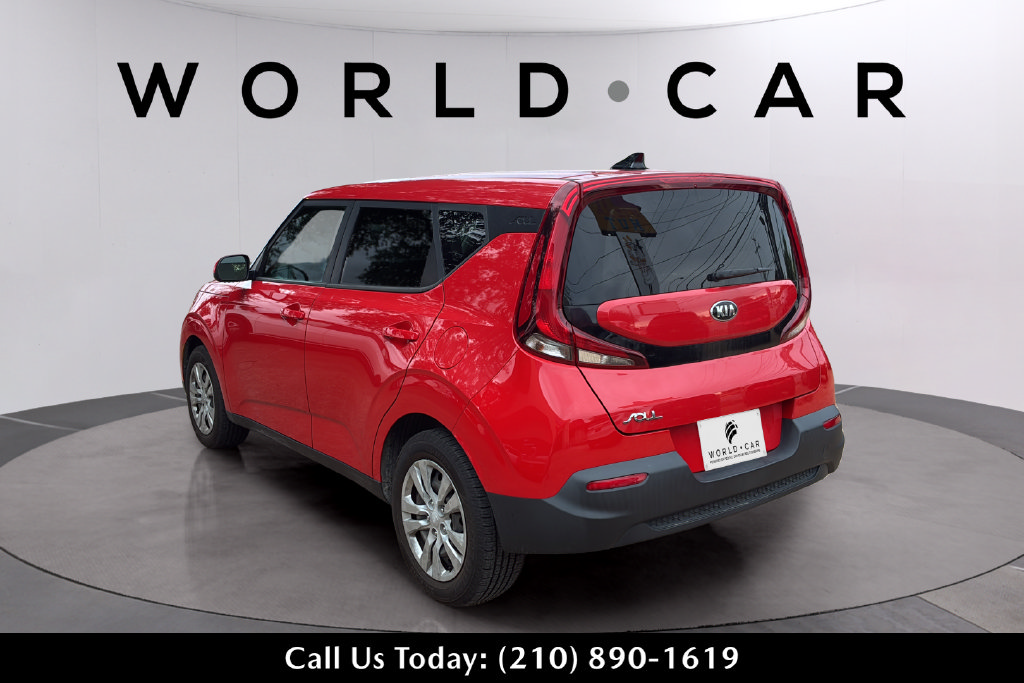 Used 2020 Kia Soul LX FWD image 9