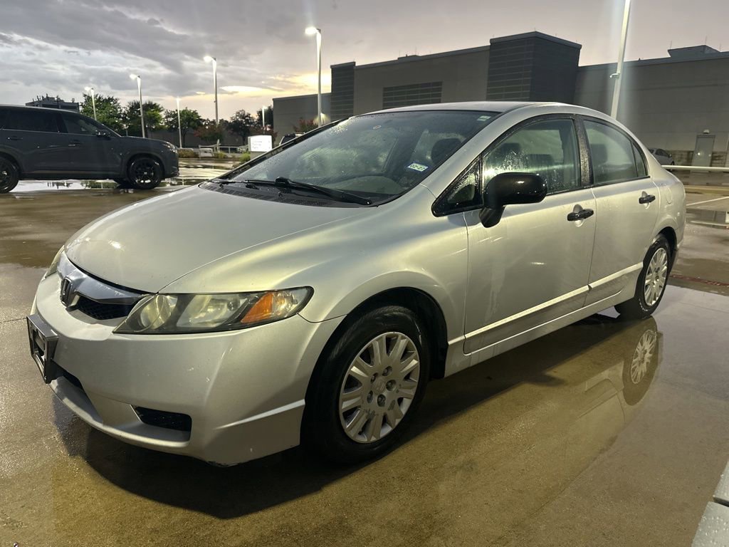 Used 2010 Honda Civic DX-VP image 1