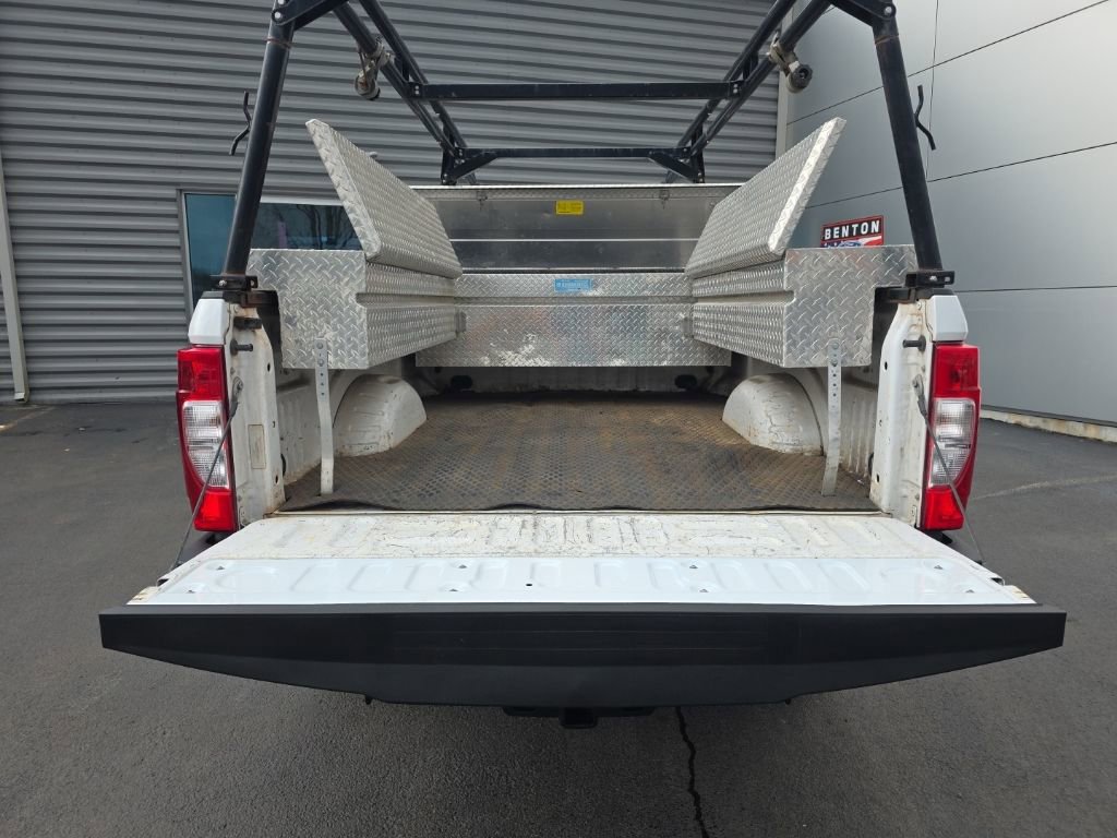 Used 2020 Ford F250 XL w/ Power Equipment Group image 10