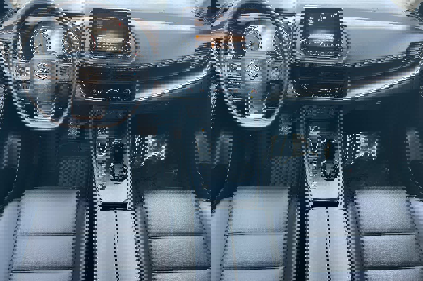 New 2026 Nissan Rogue Dark Armor image 4