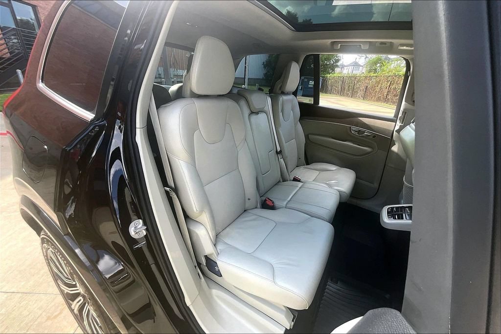 Used 2025 Volvo XC90 B6 Plus w/ Protection Package Premier AWD/4WD image 37