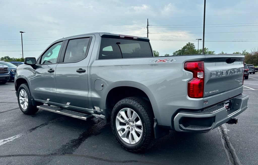 Used 2024 Chevrolet Silverado 1500 Custom AWD/4WD image 5