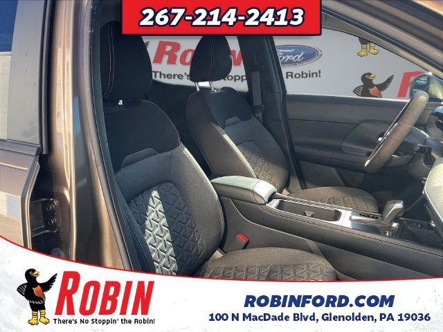 Used 2025 Nissan Kicks SV AWD/4WD image 29