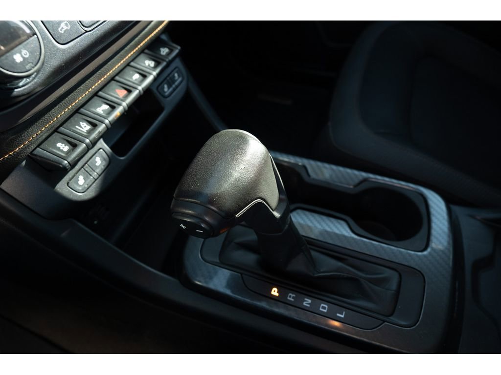 Used 2021 GMC Canyon AT4 w/ Driver Alert Package AWD/4WD image 25