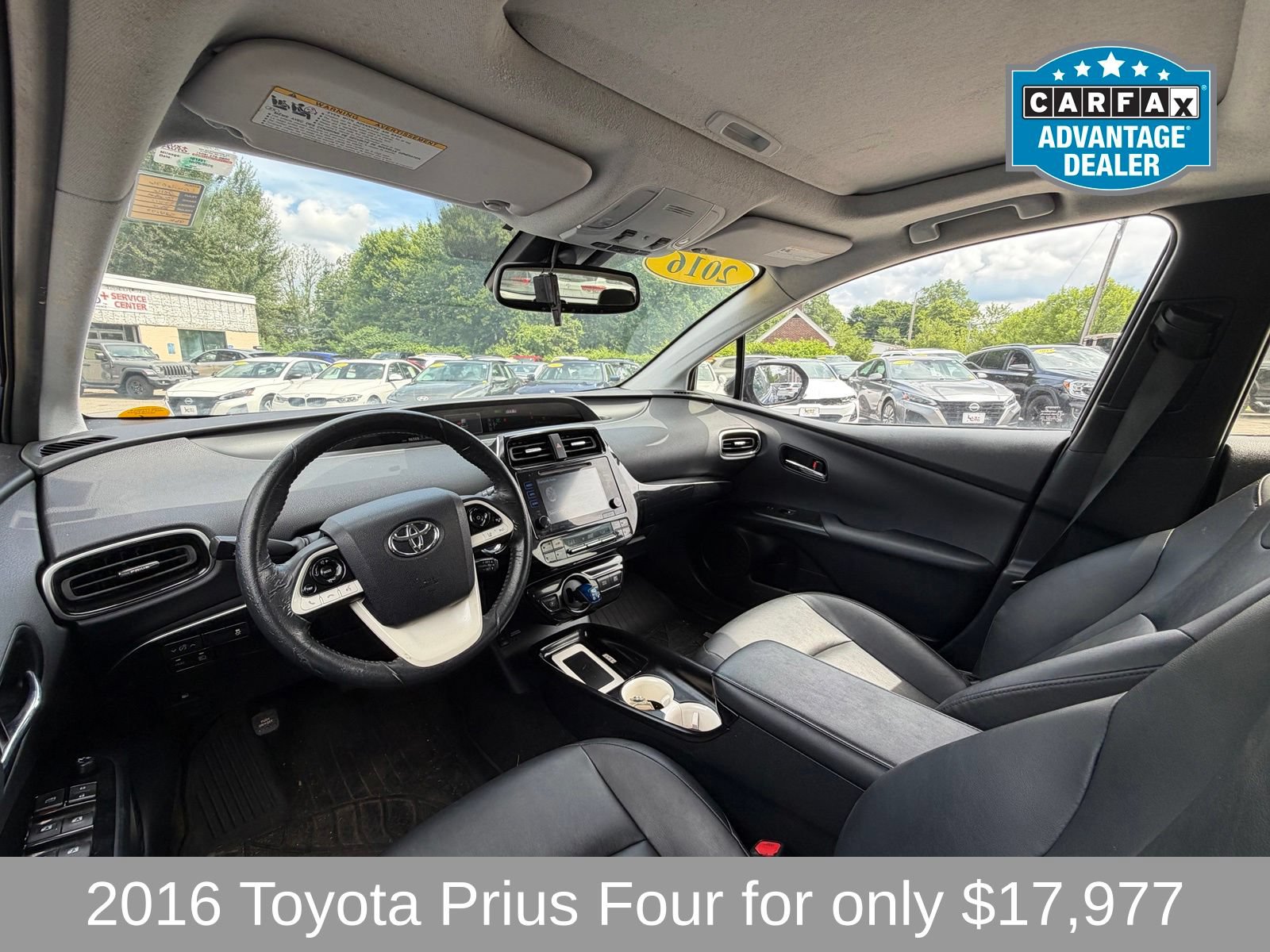 Used 2016 Toyota Prius Four w/ Advanced Technology Package FWD image 10
