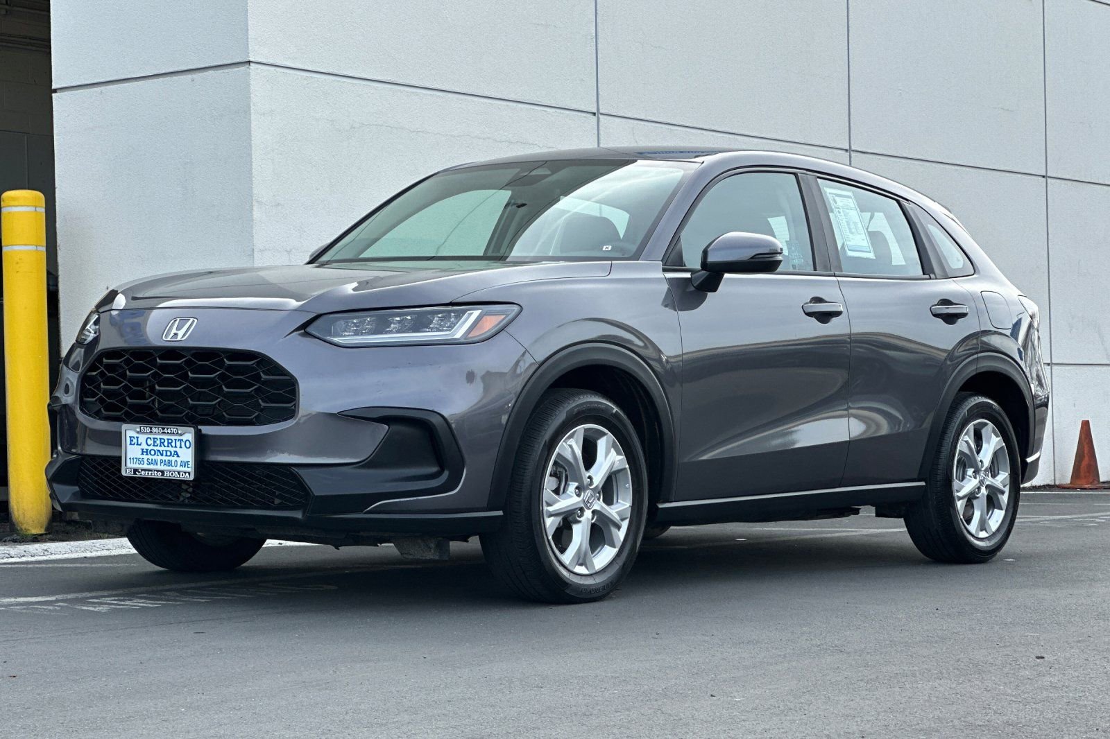 Used 2025 Honda HR-V LX image 7