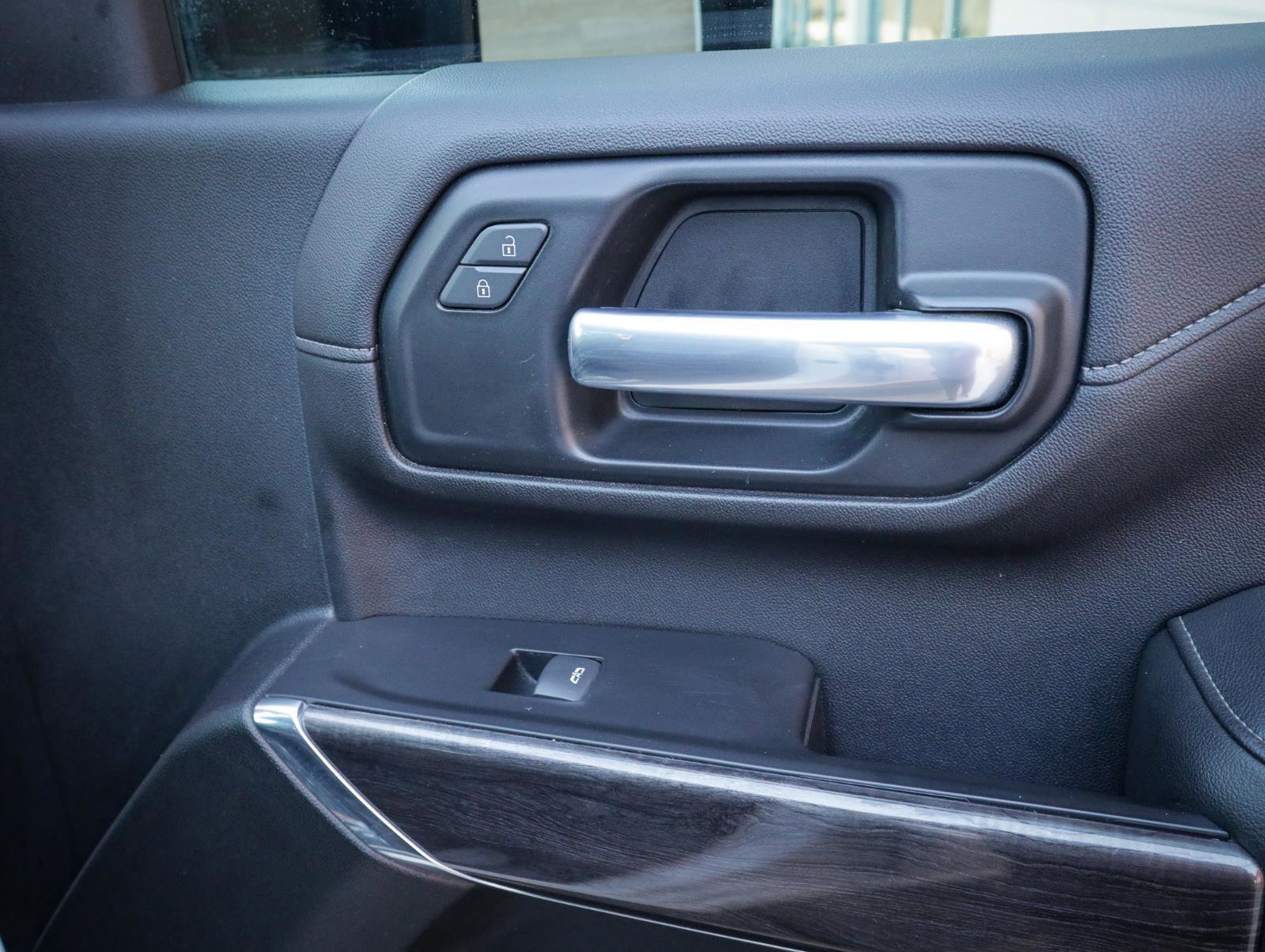 Used 2020 Chevrolet Silverado 3500 LTZ image 27