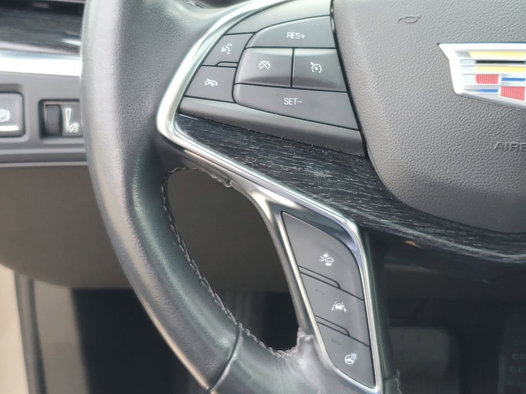 Used 2022 Cadillac XT5 Premium Luxury AWD/4WD image 12