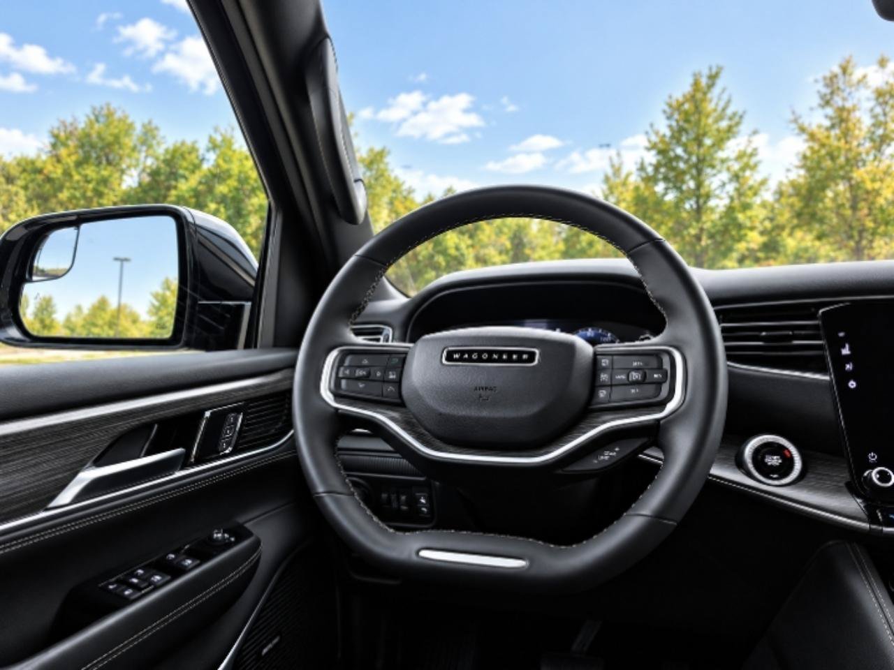 Used 2024 Jeep Wagoneer L Series II AWD/4WD image 18