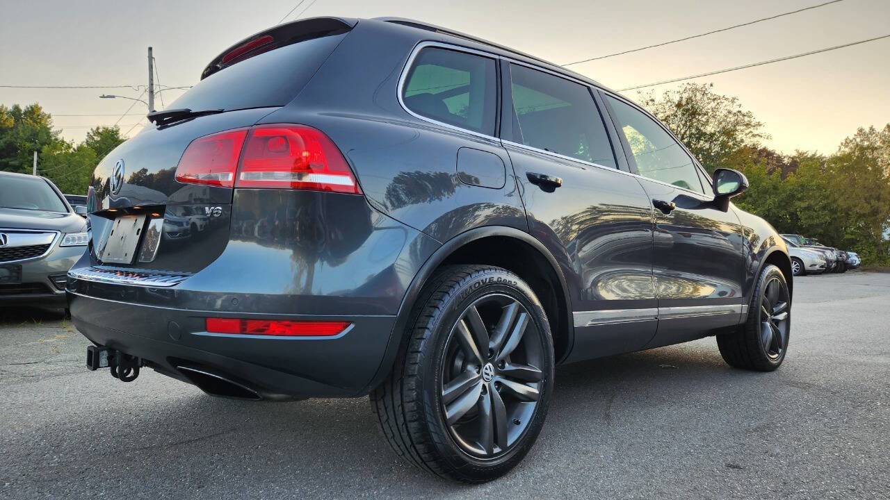 Used 2012 Volkswagen Touareg Executive image 15