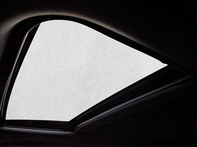 Used 2021 Toyota Sienna XLE image 16