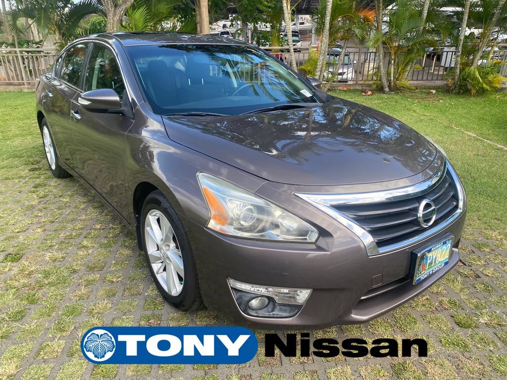 Used 2014 Nissan Altima 2.5 SV w/ Convenience Package FWD video 1