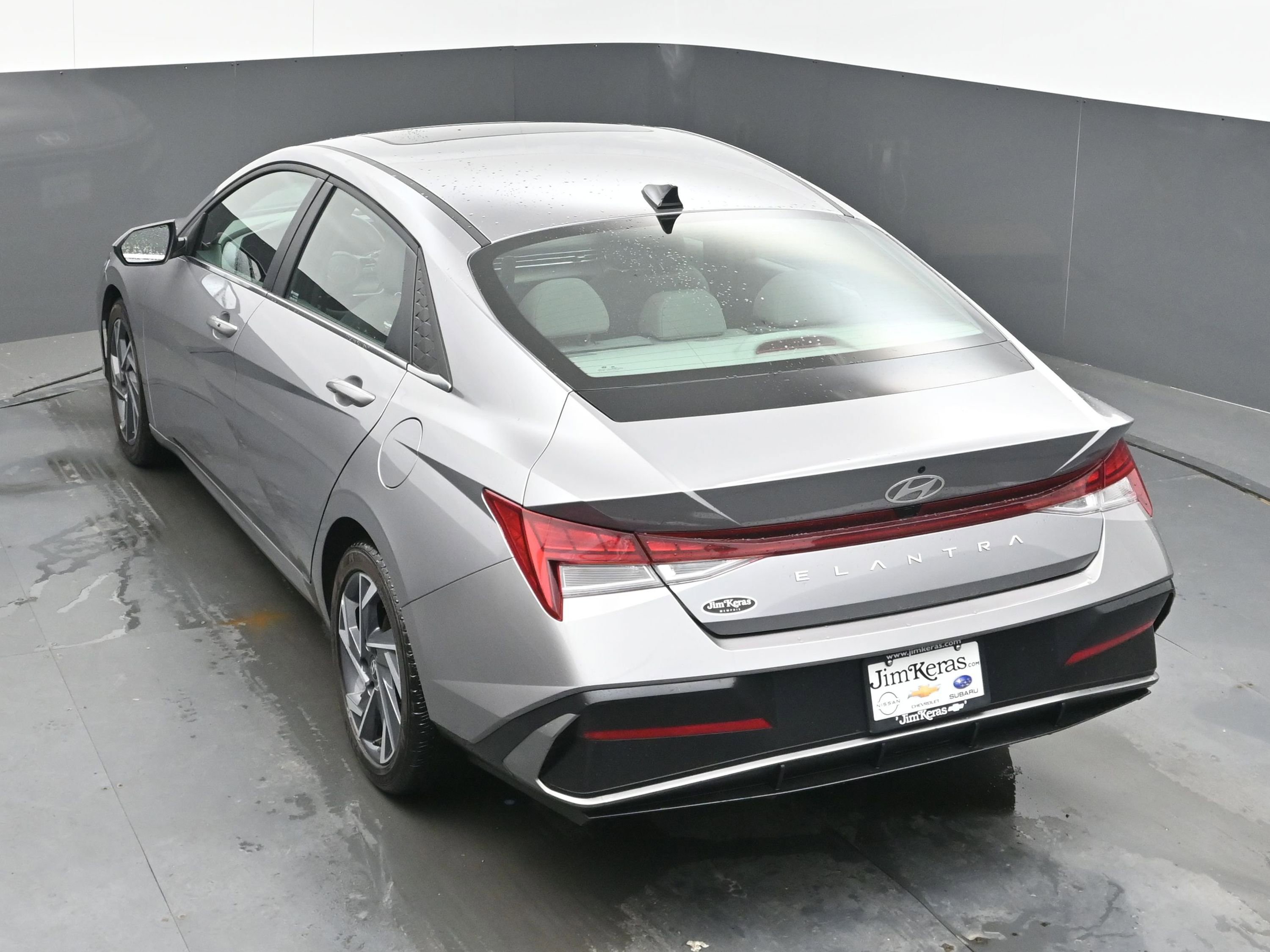 Used 2025 Hyundai Elantra SEL image 37