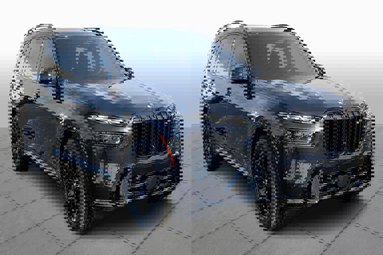 Certified 2024 BMW X7 M60i w/ Executive Package image 2