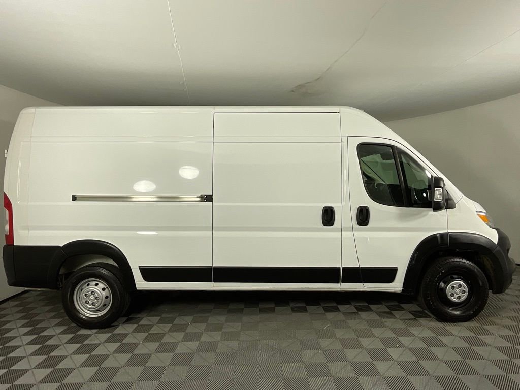 Used 2023 RAM ProMaster 3500 image 2