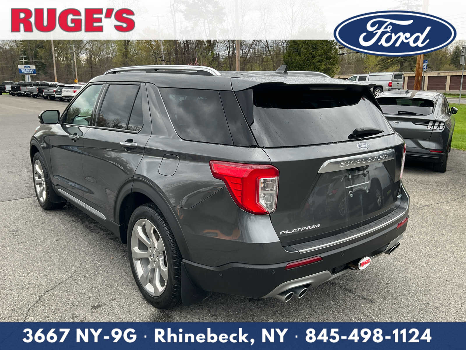 Used 2020 Ford Explorer Platinum w/ Premium Technology Package image 6