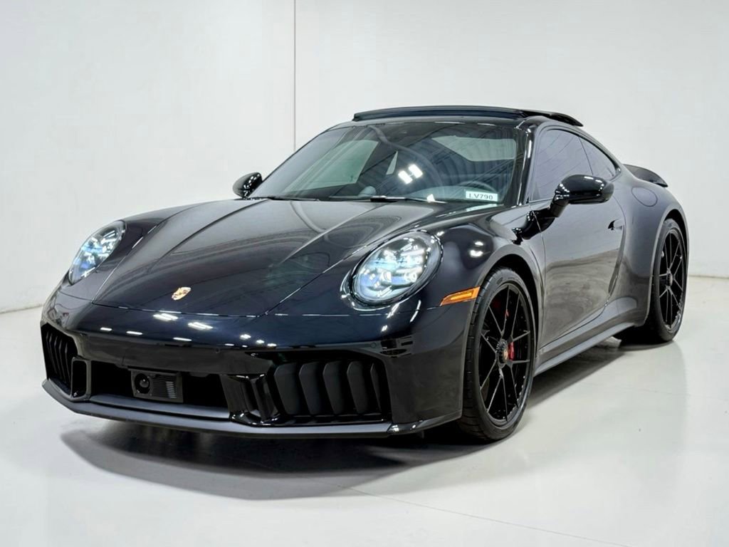 Used 2026 Porsche 911 Carrera GTS w/ Premium Package RWD image 10