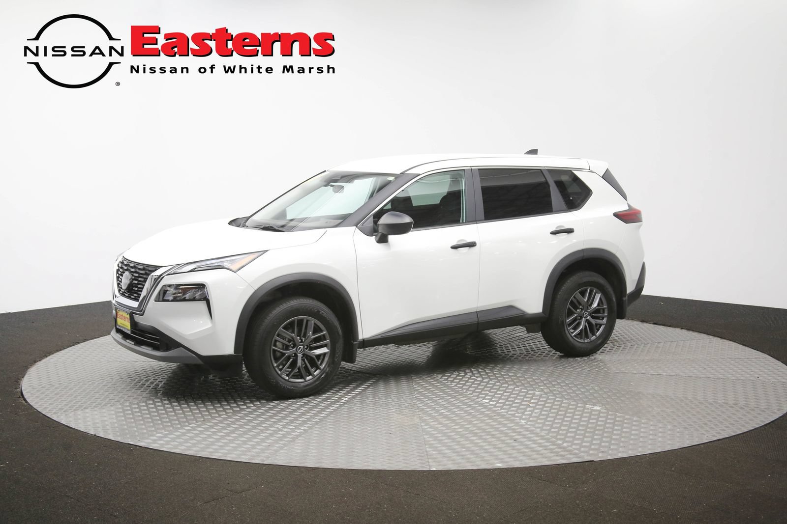 Used 2023 Nissan Rogue S AWD/4WD image 57