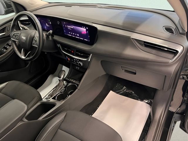 Certified 2025 Buick Encore GX Preferred AWD/4WD image 13