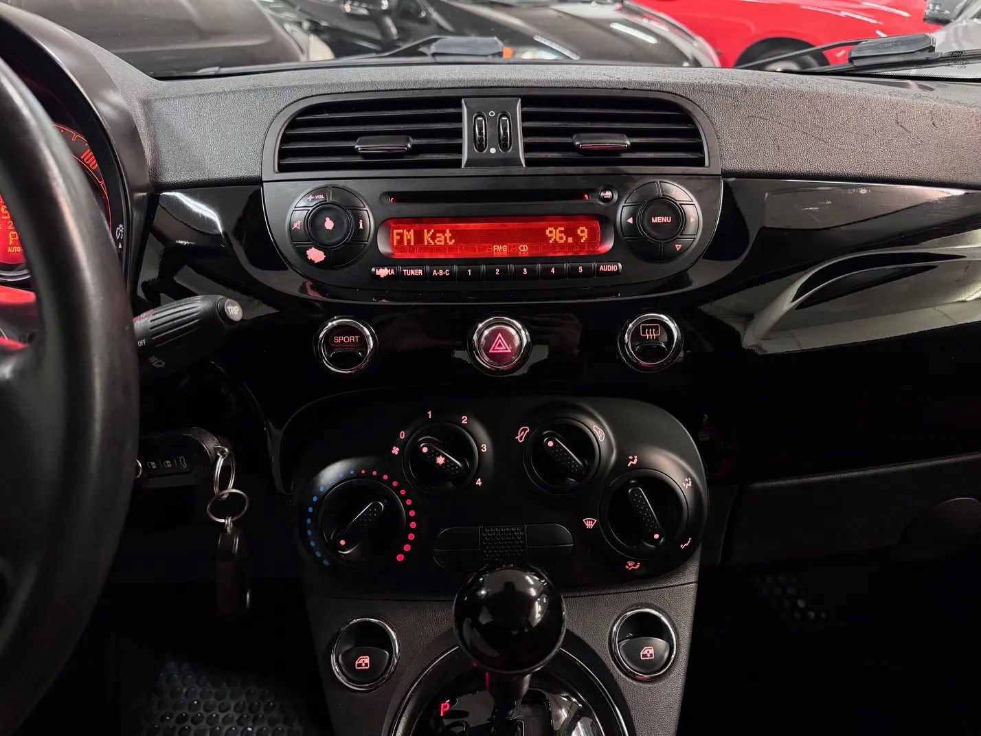 Used 2014 FIAT 500 Pop image 19