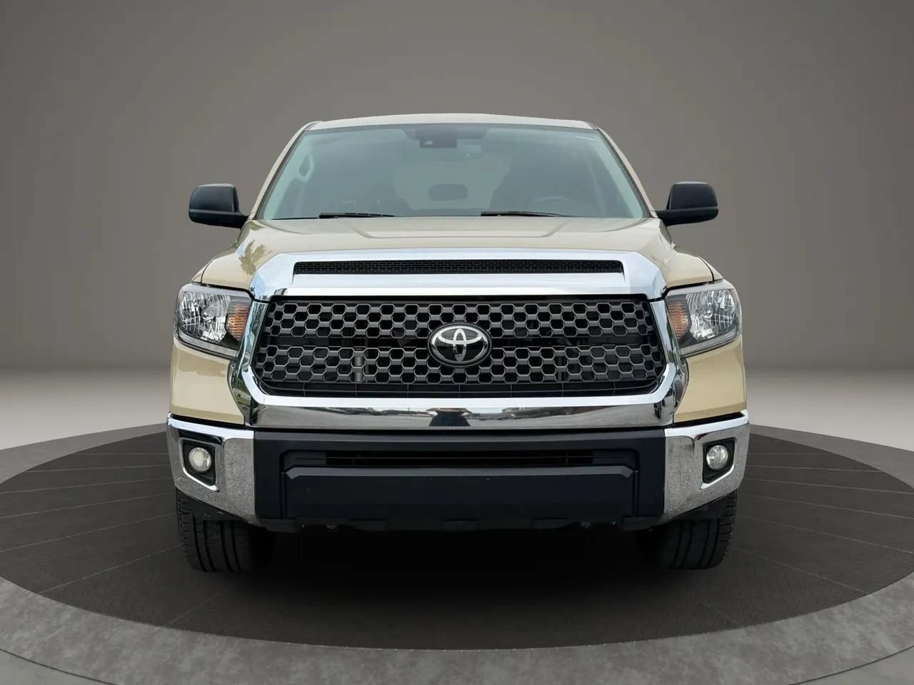 Used 2020 Toyota Tundra SR5 w/ SR5 Upgrade Package RWD image 2