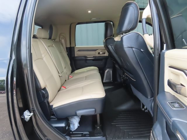 Used 2022 RAM 2500 Limited AWD/4WD image 33