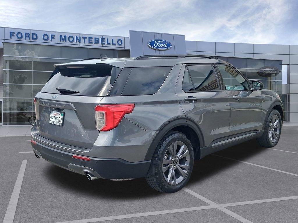 Used 2023 Ford Explorer XLT w/ Equipment Group 202A RWD image 5