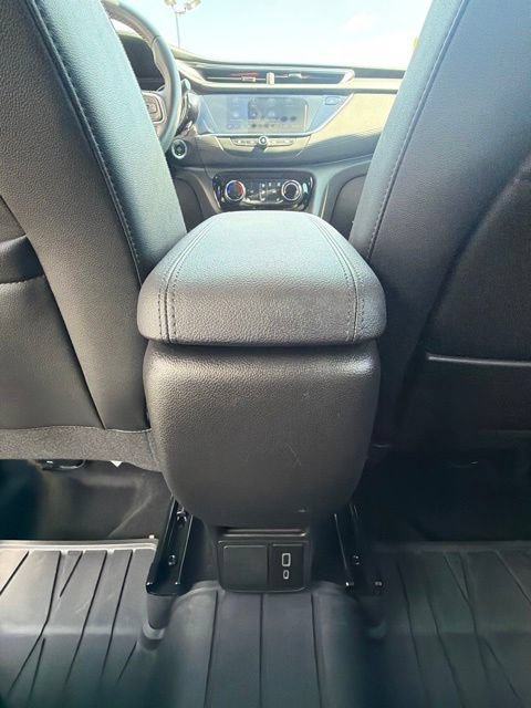 Certified 2022 Buick Encore GX Preferred w/ Cold Weather Comfort Package AWD/4WD image 22