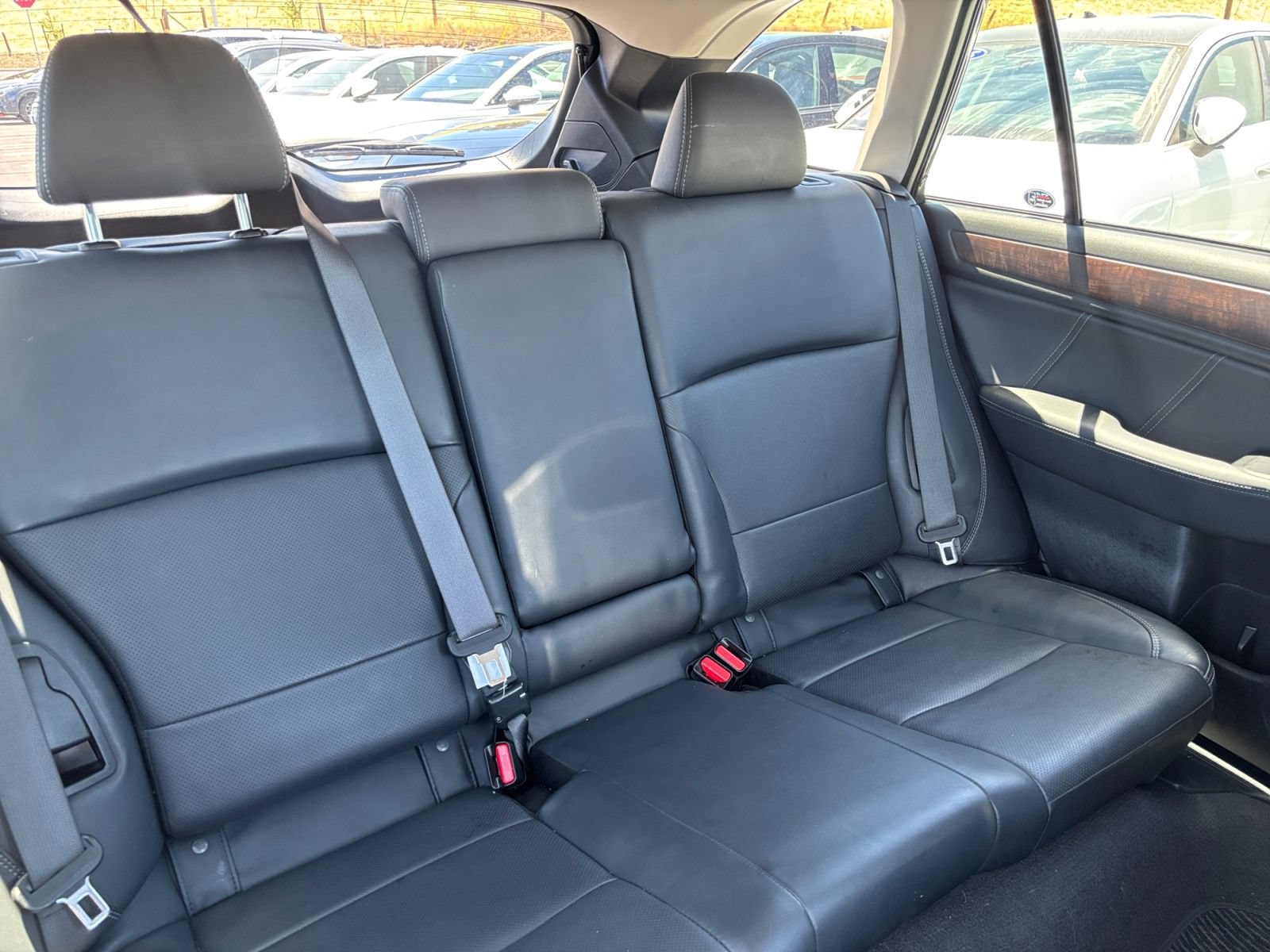 Used 2019 Subaru Outback 2.5i Limited AWD/4WD image 18