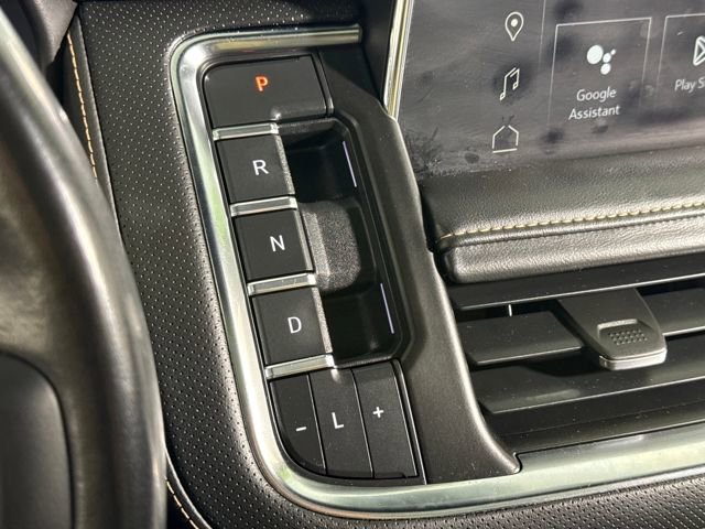 Used 2023 GMC Yukon AT4 image 24