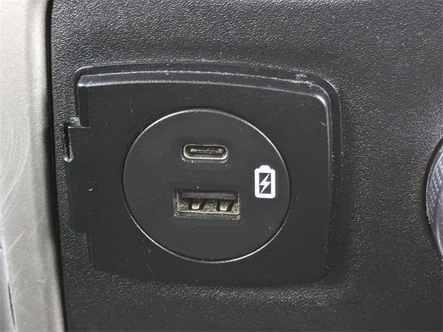 Used 2023 Ford Expedition Max Limited image 23