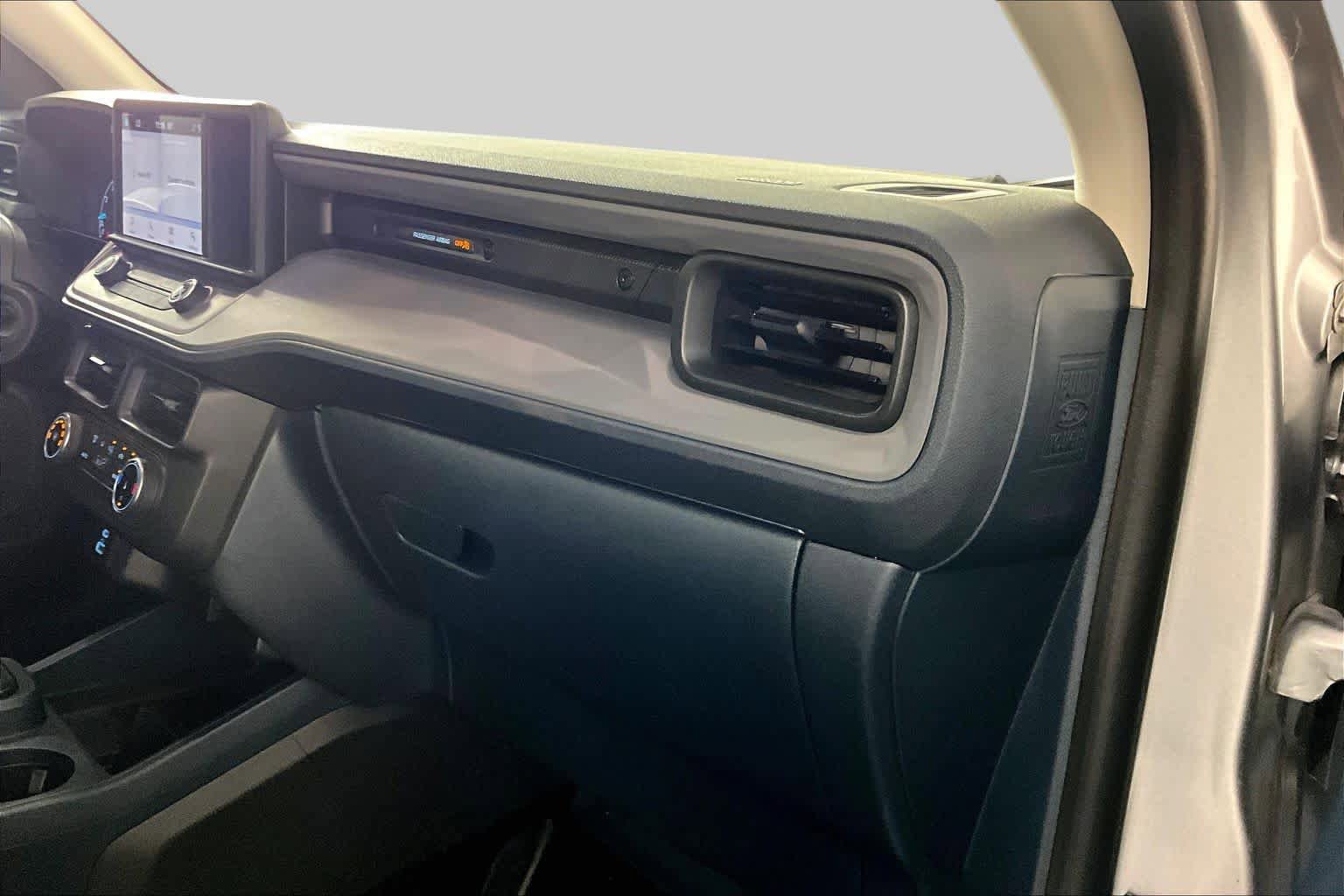 Used 2022 Ford Maverick XL FWD image 18