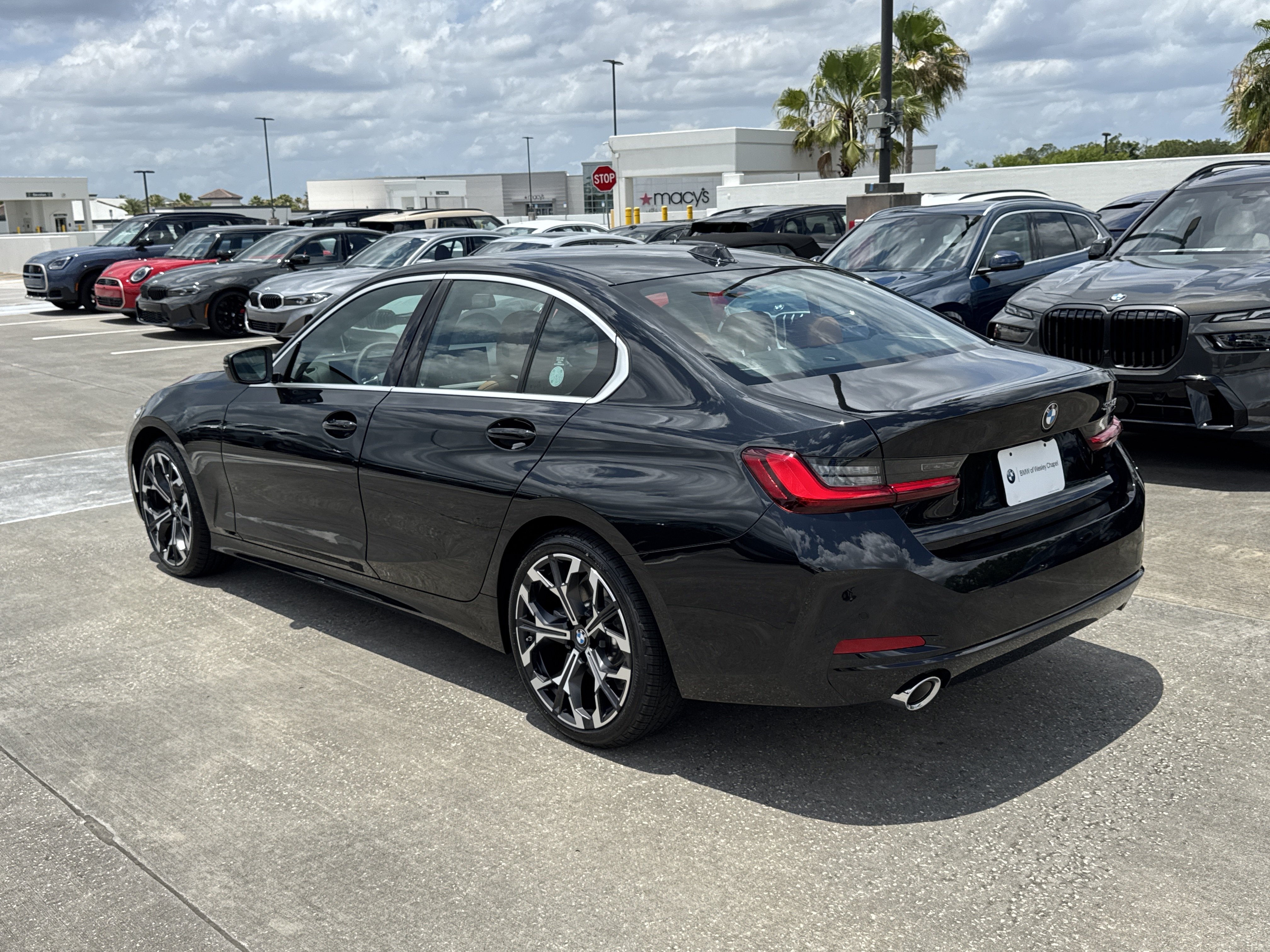 New 2026 BMW 330i Sedan w/ Premium Package RWD image 5
