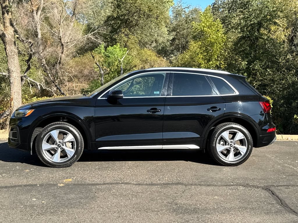 Used 2023 Audi Q5 2.0T Premium Plus w/ Premium Plus Package AWD/4WD image 8