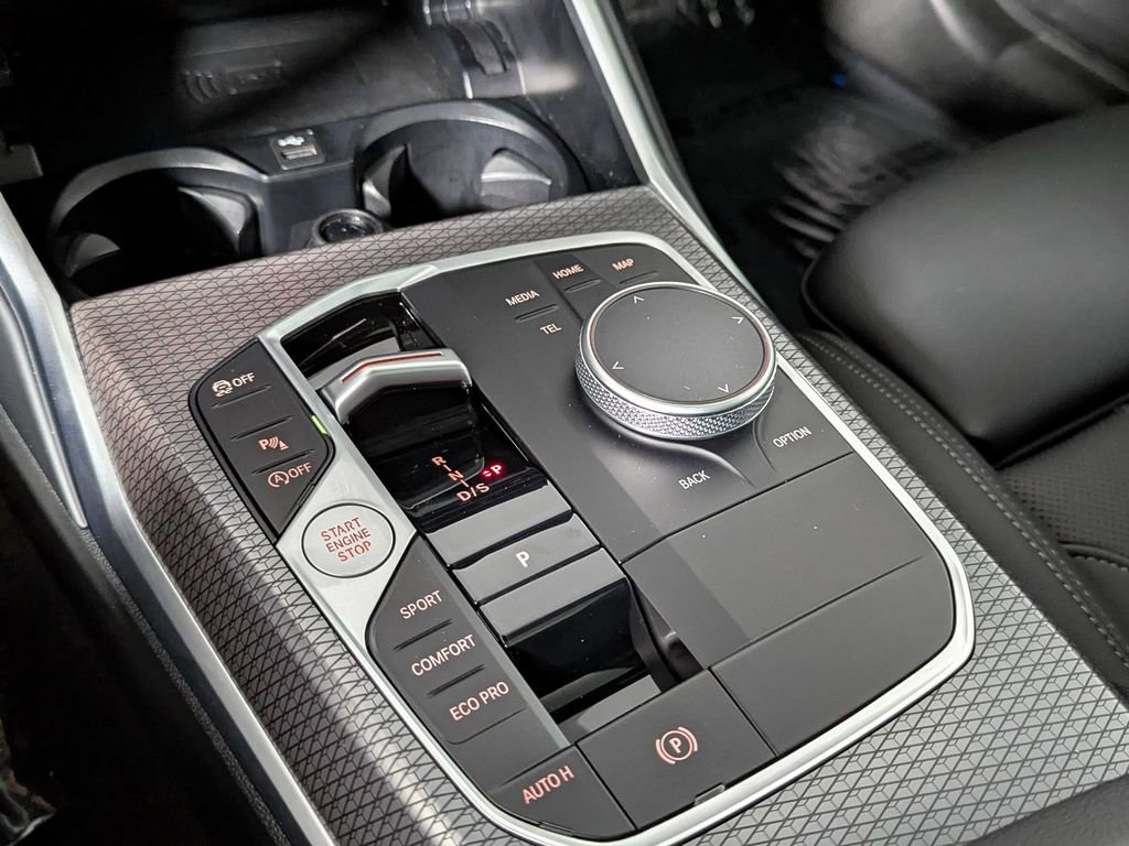 Used 2025 BMW 330i xDrive Sedan w/ M Sport Package image 28